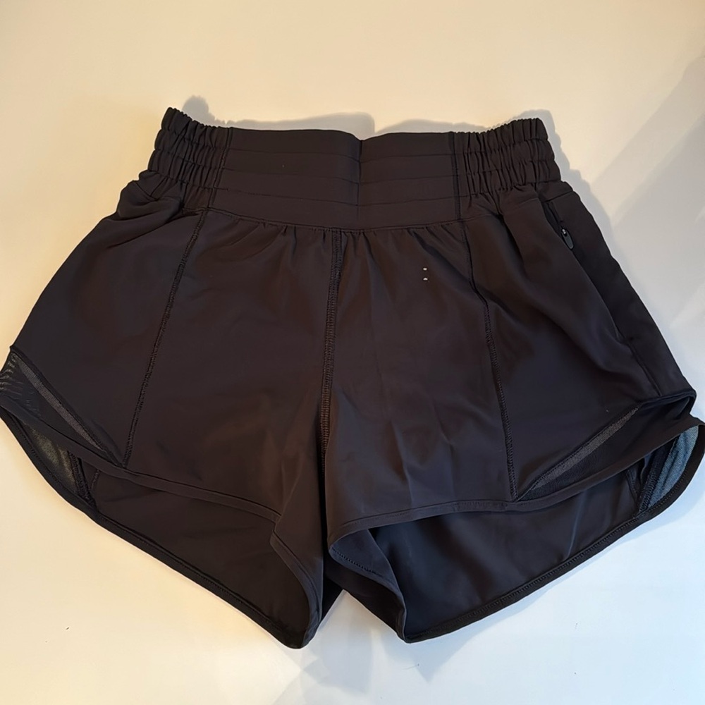 Lululemon Black Hottie Hot Shorts 1.5 inch inseam